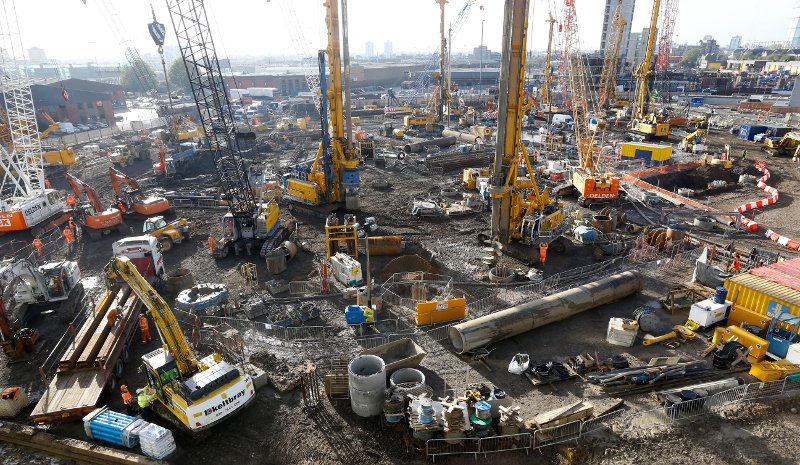 Η νέα πρεσβεία των ΗΠΑ στο Λονδίνο είναι διαστημική -Με τάφρο 30 μέτρων γύρω γύρω [εικόνες] | iefimerida.gr 1