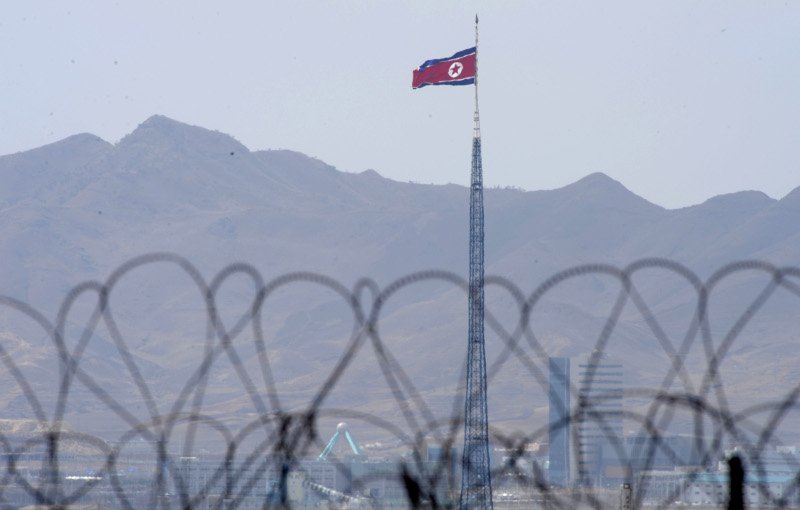 Εμπιστη του Κιμ απέδρασε και αποκαλύπτει: Μαζεύει μαθήτριες για σκλάβες του σεξ, δολοφονεί εκτελώντας και πατώντας με τανκς | iefimerida.gr 9