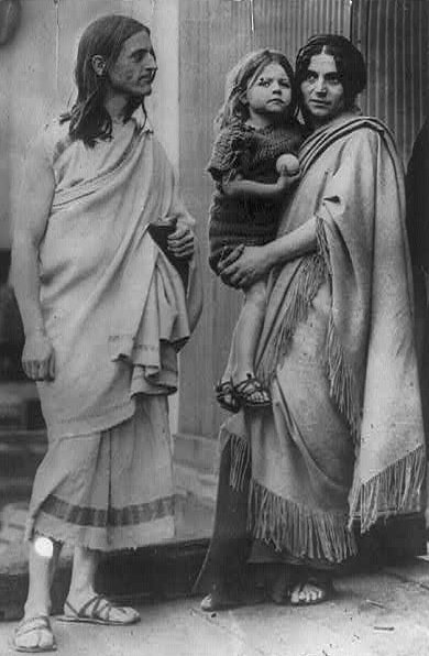 Το εκπληκτικό σπίτι της Ισιδώρα Ντάνκαν στον Βύρωνα -Η χορεύτρια με τις χλαμύδες [εικόνες] | iefimerida.gr 18