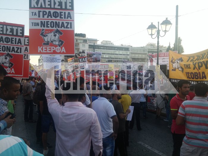 Mεγάλη συγκέντρωση στη μνήμη του Παύλου Φύσσα -4 χρόνια από τη δολοφονία του [εικόνες] | iefimerida.gr 1