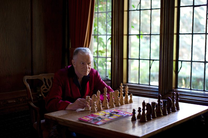 Τι στο καλό γινόταν στην έπαυλη του Playboy; -Ολα όσα έχουν κατά καιρούς αποκαλύψει τα «κουνελάκια» του Χιου Χέφνερ [εικόνες] | iefimerida.gr 6