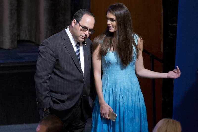 Χόουπ Χικς: 28χρονη, πρώην μοντέλο, νέα διευθύντρια επικοινωνίας του Τραμπ -Από τις πιο ακριβοπληρωμένες [εικόνες] | iefimerida.gr 4