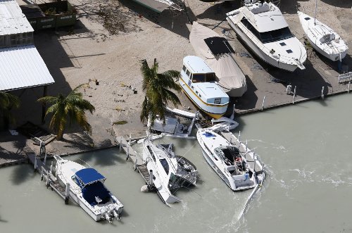 Απολογισμός: Πάνω από 50 νεκρούς άφησε πίσω του ο τυφώνας Ιρμα στη Φλόριντα [εικόνες] | iefimerida.gr 4