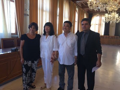 Ο Κινέζος σεφ που έγινε Κρητικός -Από Υip, έγινε Γιπάκης, έβγαλε και ταυτότητα [εικόνες] | iefimerida.gr 3