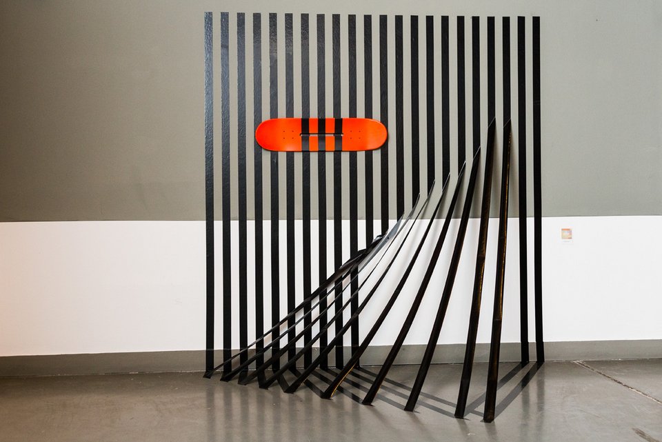 Χρειάζονται 7 φύλλα ξύλου κολλημένα το ένα πάνω στο άλλο για μία σανίδα σκέιτ [εικόνες] | iefimerida.gr 1