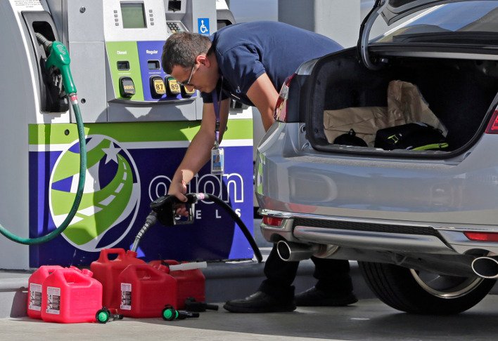 «The Big One»: Ο τυφώνας Ιρμα πλησιάζει τη Φλόριντα -Χάος στους δρόμους [εικόνες & βίντεο]  | iefimerida.gr 1