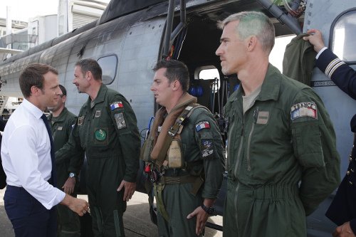 Ο Μακρόν πήγε στα νησιά των Αντιλλών που επλήγησαν από τον κυκλώνα Ιρμα [εικόνες] | iefimerida.gr 3