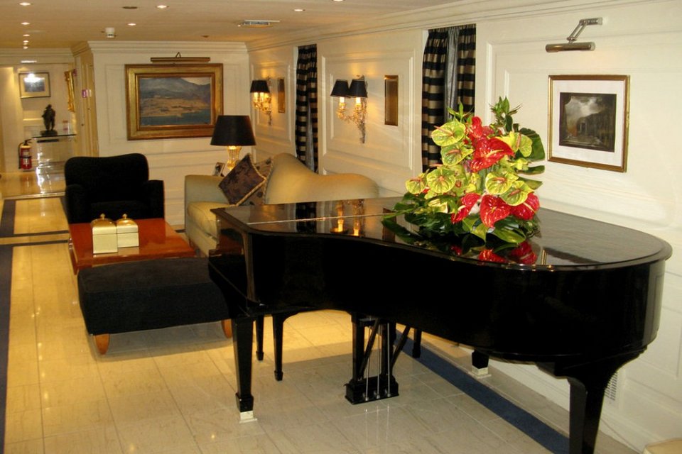 Η θαλαμηγός του Ωνάση παραμένει ο ορισμός της χλιδής -Νοικιάζεται για 470.000 ευρώ την εβδομάδα [εικόνες] | iefimerida.gr 11