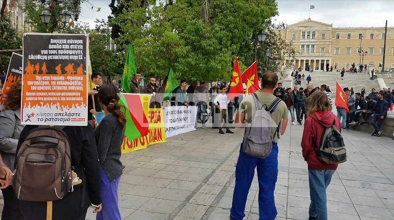 Διαμαρτυρία Κούρδων στην Πλατεία Συντάγματος για το κλείσιμο του camp του Λαυρίου  | iefimerida.gr 0