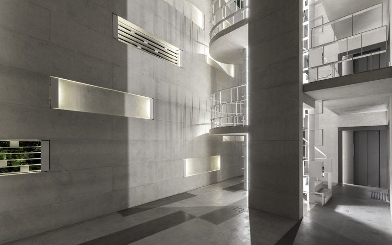 Η βραβευμένη πολυκατοικία της Αθήνας -Ξεχωριστή και ιδιαίτερη μέσα-έξω [εικόνες] | iefimerida.gr 1