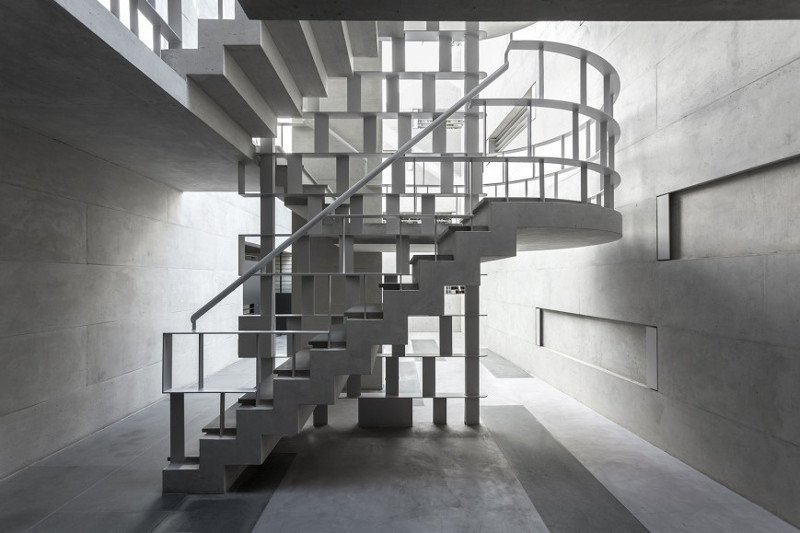 Η βραβευμένη πολυκατοικία της Αθήνας -Ξεχωριστή και ιδιαίτερη μέσα-έξω [εικόνες] | iefimerida.gr 4