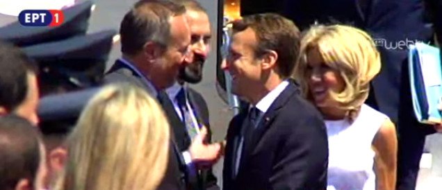 Ως σικάτη Γαλλίδα η Μπριζίτ Μακρόν στην Αθήνα -Απλή, με ασπρόμαυρο σύνολο και μια Lοuis Vuitton [εικόνες] | iefimerida.gr 4