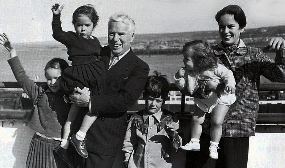 Ούνα, η 17χρονη που ερωτεύτηκε τρελά ο Τσάρλι Τσάπλιν στα γεράματα [εικόνες] | iefimerida.gr 12