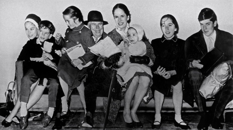 Ούνα, η 17χρονη που ερωτεύτηκε τρελά ο Τσάρλι Τσάπλιν στα γεράματα [εικόνες] | iefimerida.gr 14