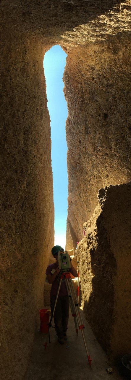 Βρέθηκε μνημειώδης μυκηναϊκός τάφος στον Ορχομενό -Με πολεμιστή, όπλα και κοσμήματα [εικόνες]  | iefimerida.gr 1