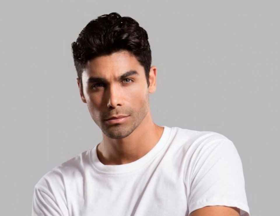 Από στέλεχος της Τελείας του Γκλέτσου, στο Nomads -27χρονος γαλανομάτης, μοντέλο [εικόνες] | iefimerida.gr 0