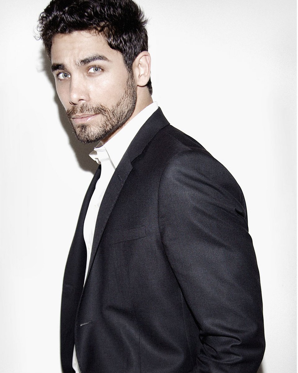 Από στέλεχος της Τελείας του Γκλέτσου, στο Nomads -27χρονος γαλανομάτης, μοντέλο [εικόνες] | iefimerida.gr 8