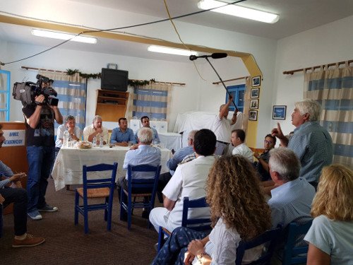  O Nίκος Παππάς επισκέφθηκε Αρκιούς και Αγαθονήσι για το δωρεάν ίντερνετ [εικόνες] | iefimerida.gr 1