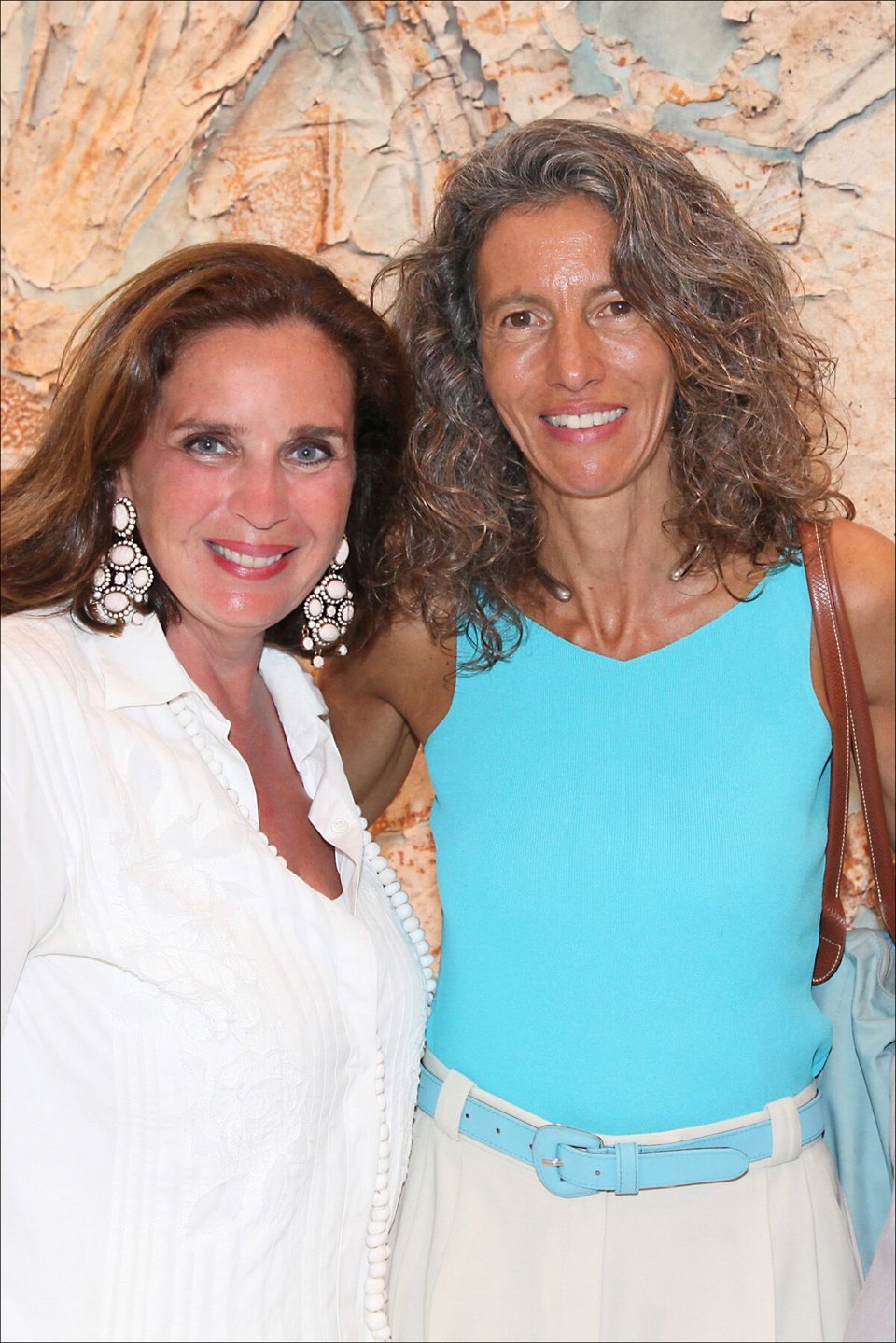 Μάγεψαν τα γλυπτά της Αθανασιάδη στα εγκαίνια της γκαλερί Citronne στον Πόρο [εικόνες]  | iefimerida.gr 6