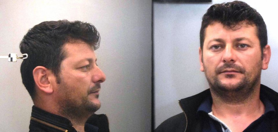 Αυτοί είναι οι πορτοφολάδες που λήστευαν τους επιβάτες στα μέσα μεταφοράς [εικόνες] | iefimerida.gr 25