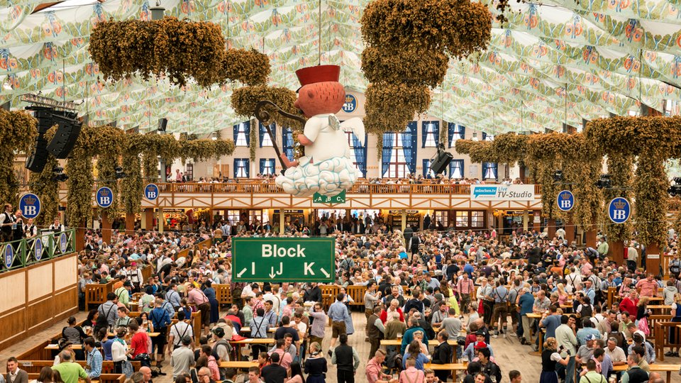 Ερχεται το Oktoberfest -Η μεγαλύτερη γιορτή της Γερμανίας που ένα τραπέζι κοστίζει ακόμη και 4.000 ευρώ [εικόνες] | iefimerida.gr 3