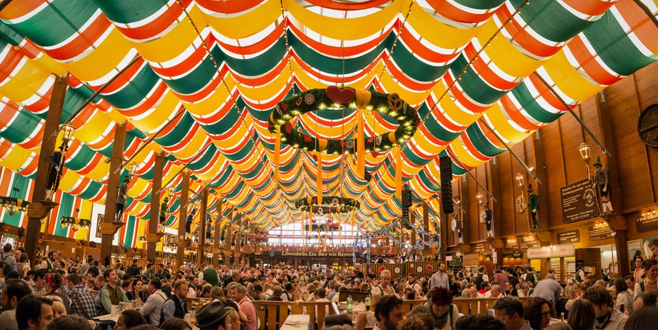 Ερχεται το Oktoberfest -Η μεγαλύτερη γιορτή της Γερμανίας που ένα τραπέζι κοστίζει ακόμη και 4.000 ευρώ [εικόνες] | iefimerida.gr 0