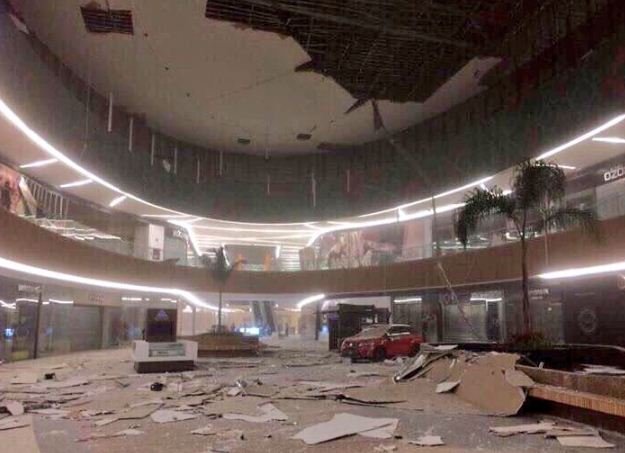 8,1 Ρίχτερ χτύπησαν το Μεξικό: Νεκροί, καταστροφές και μικρό τσουνάμι [εικόνες & βίντεο] | iefimerida.gr 2