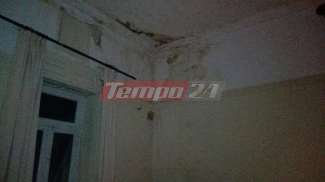 Κατέρρευσε το ταβάνι στο Δημοτικό Ωδείο Πάτρας -Σε χώρο που κάνουν πρόβα παιδιά [εικόνες] | iefimerida.gr 3