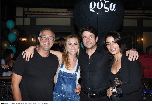 Eμφάνιση έκπληξη της Τόνιας Σωτηροπούλου -Πήγε στο νέο μαγαζί του Αλέξη Γεωργούλη [εικόνες] | iefimerida.gr 0