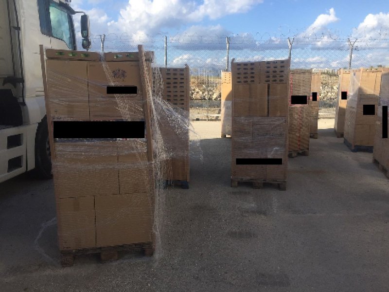 Πάτρα: Κατασχέθηκαν πάνω από 28.000 κούτες με λαθραία τσιγάρα στο λιμάνι [εικόνες] | iefimerida.gr 0