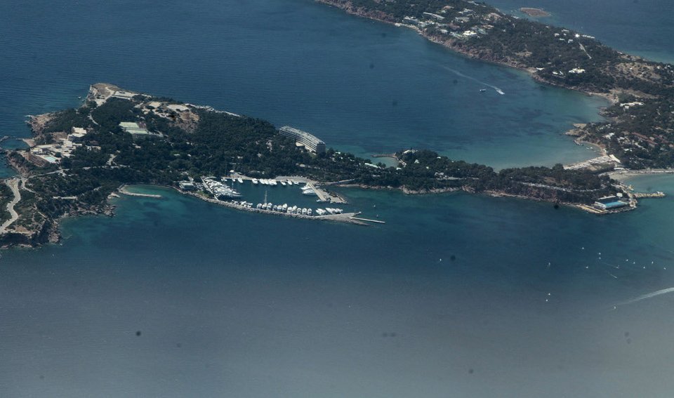 «Πράσινο φως» με όρους από το ΚΑΣ για την επένδυση στον Αστέρα Βουλιαγμένης | iefimerida.gr 0