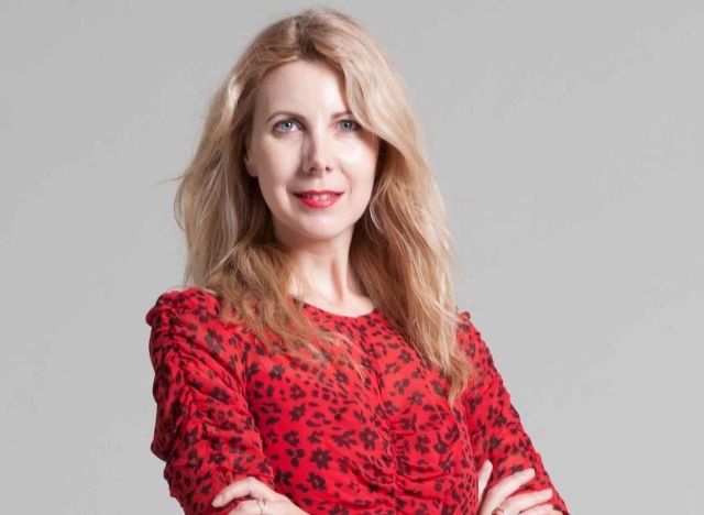 Δύο Ελληνίδες δημοσιογράφοι καταγγέλλουν γνωστό διευθυντή-εκδότη για σεξουαλική παρενόχληση [εικόνες] | iefimerida.gr 0