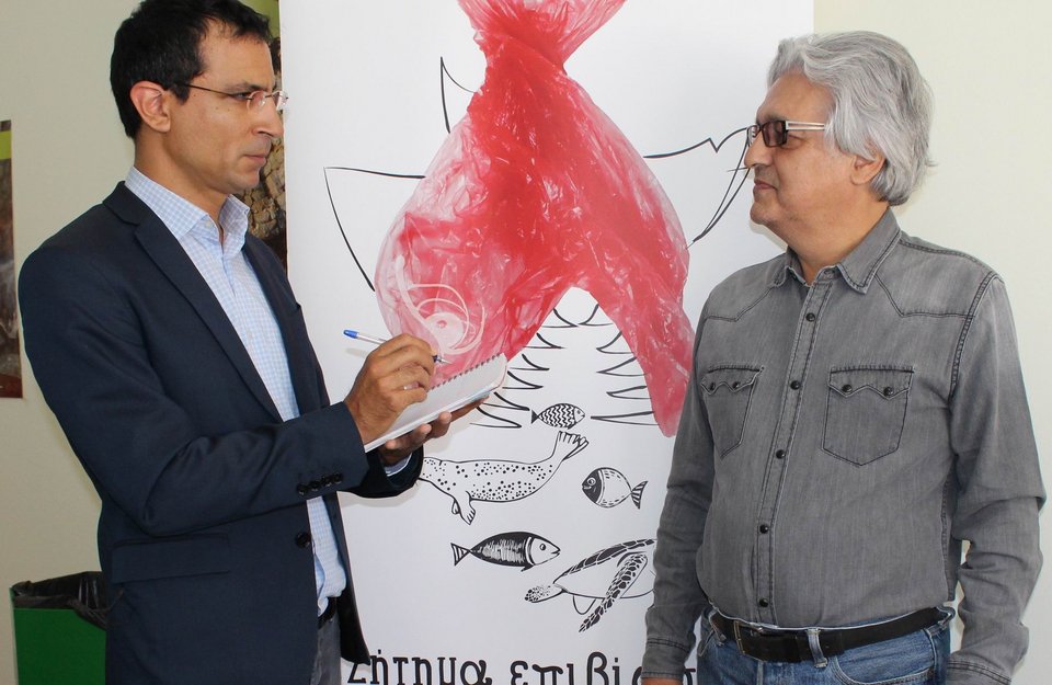 Ο πρόεδρος του Οργανισμού Ανακύκλωσης εξηγεί τι αλλάζει με τη χρέωση της πλαστικής σακούλας -Ανακυκλώνουμε μόνο το 17% [εικόνες] | iefimerida.gr 2