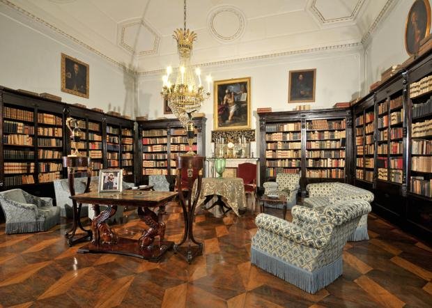 Τα άγνωστα παλάτια του Παλέρμο -Σε κάθε γωνιά της πόλης, μπαρόκ, εντυπωσιακά, πληθωρικά, με πολύ χρυσό [εικόνες] | iefimerida.gr 23