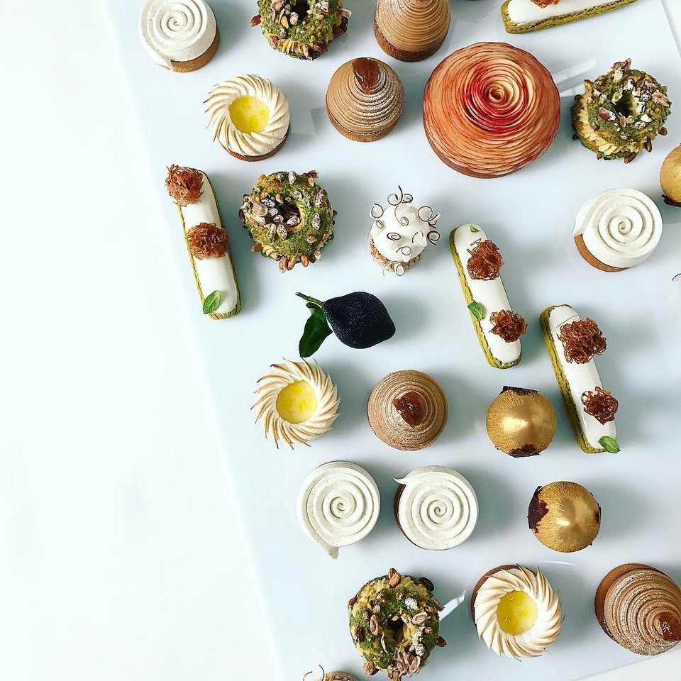 Αυτός εξελέγη ο καλύτερος ζαχαροπλάστης στον κόσμο -Κάνει πάστες-γλυπτά [εικόνες] | iefimerida.gr 12