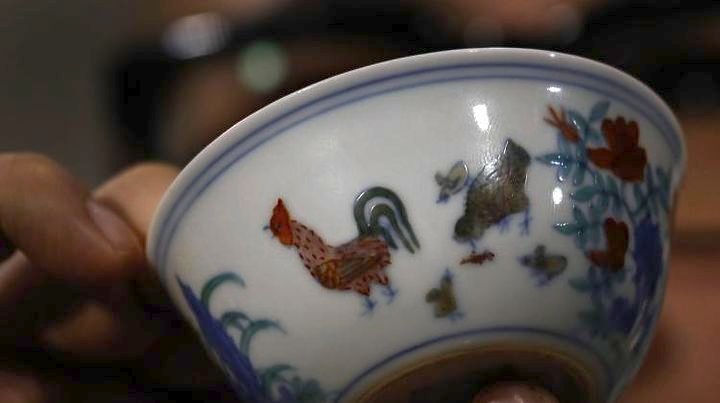 Εδωσε 32 εκατ. ευρώ για ένα μπολ της δυναστείας Σονγκ -Μικρό και συνηθισμένο [εικόνα]  | iefimerida.gr 0