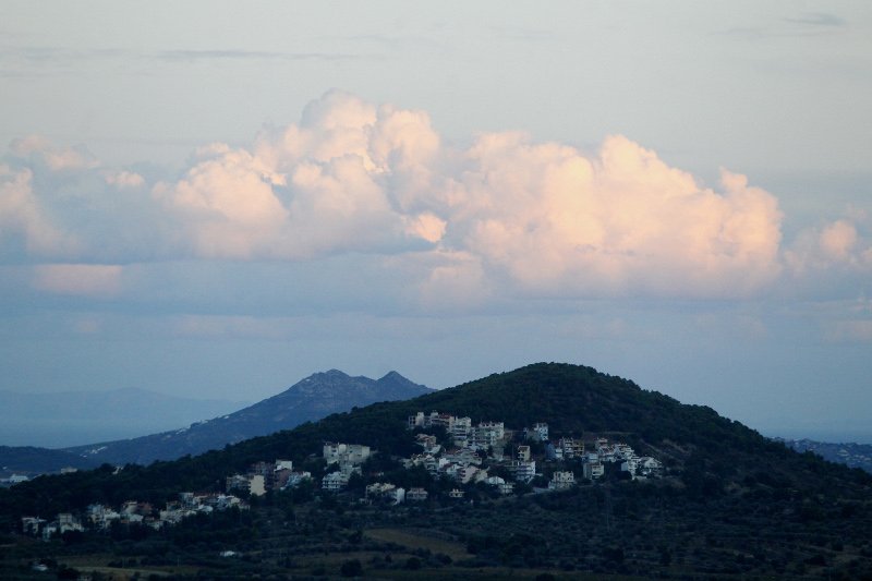 Ο «Δαίδαλος» έφτασε στην Αθήνα -Καταιγίδες την Τετάρτη [εικόνες] | iefimerida.gr 2