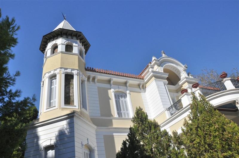 Τα αρχοντικά της Κηφισιάς άνοιξαν τις πόρτες τους στο κοινό -Περίπατος βγαλμένος από άλλη εποχή [εικόνες]  | iefimerida.gr 0