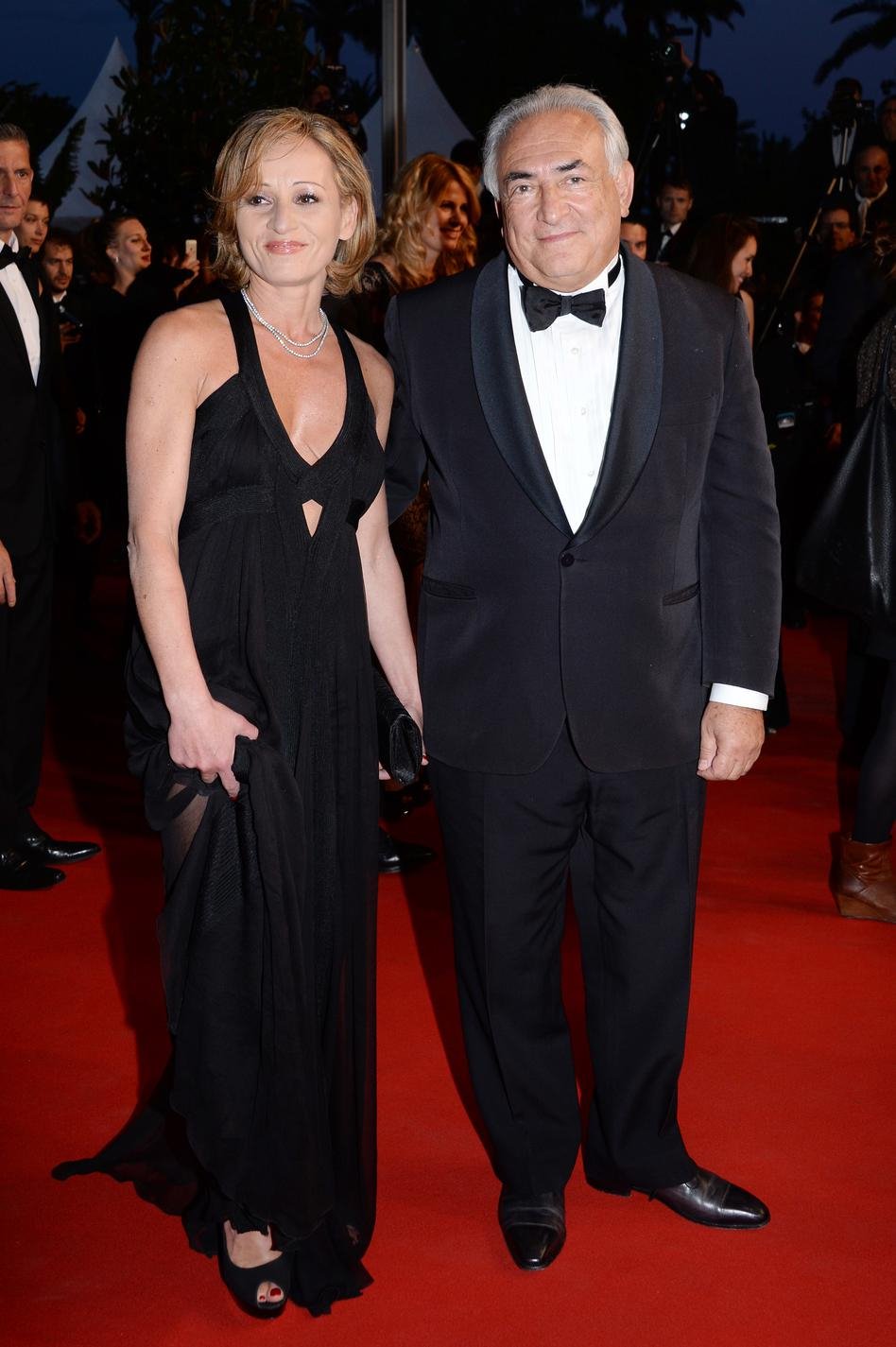 Ξαναπαντρεύτηκε ο Ντομινίκ Στρος Καν -Ο «Καζανόβας» πάλι με δημοσιογράφο [εικόνες] | iefimerida.gr 0