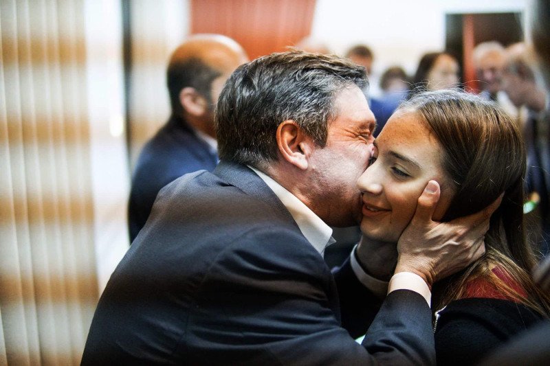 Και η σύζυγος Καμίνη στη μάχη -Η έκπληξη που του επεφύλαξε [εικόνες&βίντεο] | iefimerida.gr 1