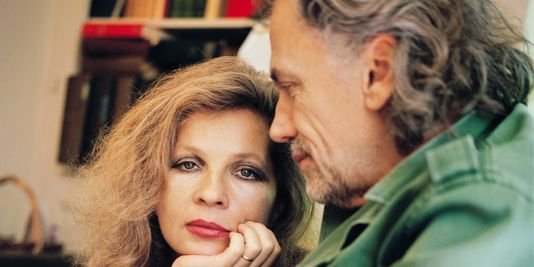 Τι απέγινε η Εύα Ιονέσκο: Η «σκοτεινή» μητέρα της την είχε μετατρέψει σε ίνδαλμα-νυμφίδιο [εικόνες] | iefimerida.gr 15