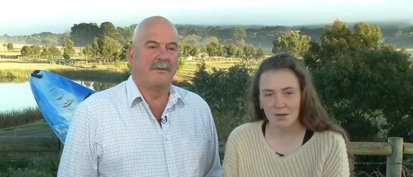 Αυστραλία: Πατέρας έσωσε την 15χρονη κόρη του από τα σαγόνια μεγάλου λευκού καρχαρία [βίντεο]  | iefimerida.gr 1