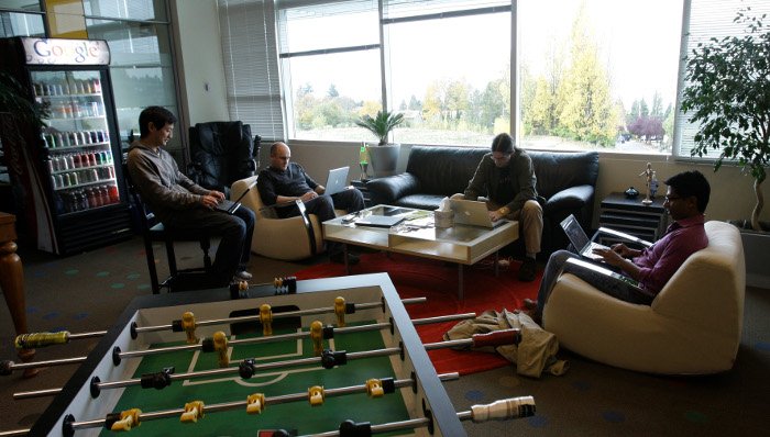 Πώς είναι να δουλεύει κανείς για την Google – Δωρεάν γεύματα, παιχνίδια και απίθανα πάρτι [εικόνες] | iefimerida.gr 11