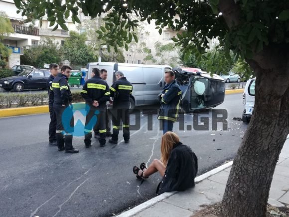 Τούμπαρε ΙΧ στην Ηλιούπολη -Σε κατάσταση σοκ η νεαρή οδηγός [εικόνες & βίντεο] | iefimerida.gr 3