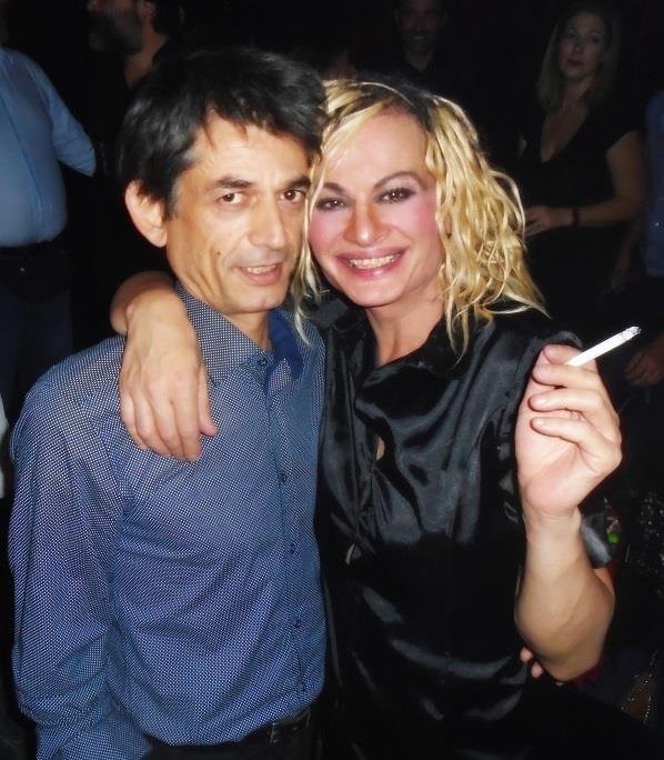 Οι ξέγνοιαστες στιγμές του Καρανίκα σε... drag show [εικόνες] | iefimerida.gr 3