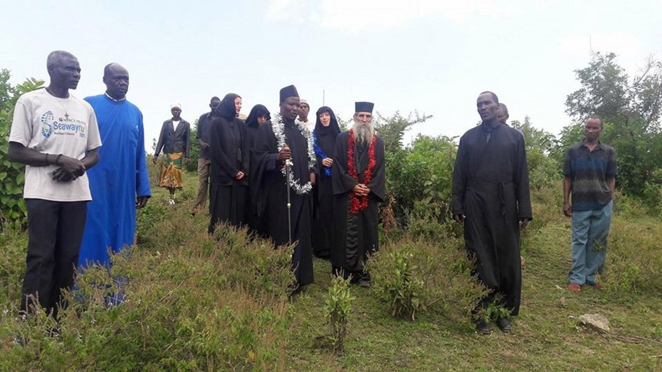 Νέες φωτογραφίες από τη ζωή της αγνώριστης Ναταλίας Λιονάκη, ως μοναχής Φεβρωνίας στην Κένυα [εικόνες] | iefimerida.gr 7