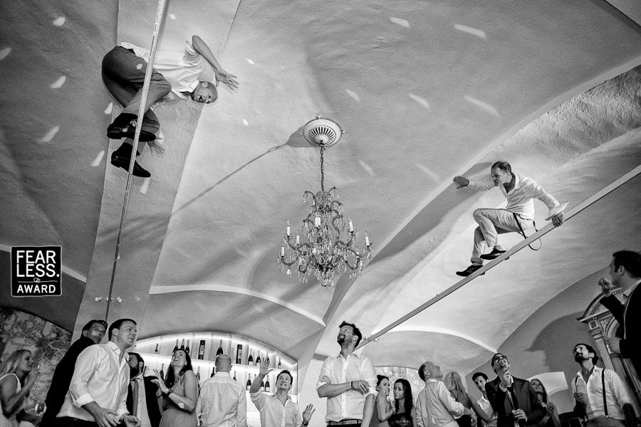 Οι καλύτερες γαμήλιες φωτογραφίες για το 2017 -Ξεφεύγουν από τα συνηθισμένα [εικόνες] | iefimerida.gr 31