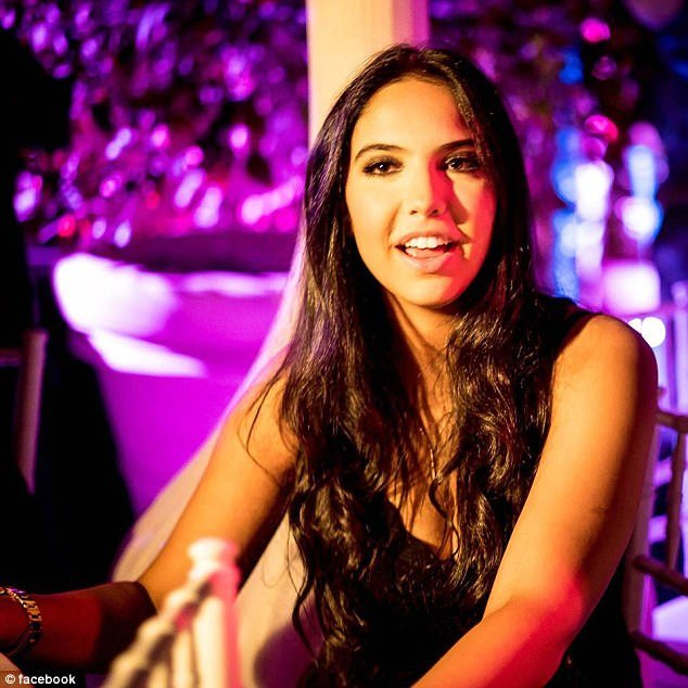 Ο Μικ Τζάγκερ ερωτεύτηκε καλλονή παραγωγό -Εκείνος 74 και εκείνη... 22 ετών [εικόνες] | iefimerida.gr 3