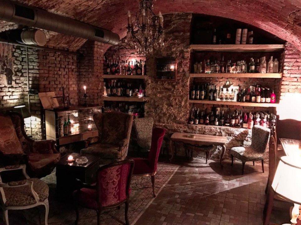 Στη λίστα με τα 9 τοπ πριβέ κλαμπ της Ευρώπης και ένα ελληνικό -Συνδρομές έως και 10.000 ευρώ τον χρόνο [εικόνες] | iefimerida.gr 9