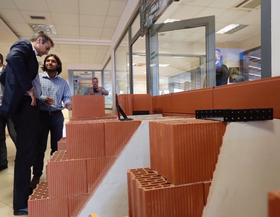 Ο Κυριάκος Μητσοτάκης στην 71η Αερομεταφερόμενη Ταξιαρχία Πεζικού, στο Κιλκίς [εικόνες] | iefimerida.gr 5